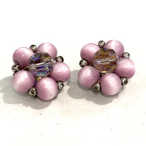 Vintage Mid Century Clip On Earrings purple ombre crystal beaded round clusters